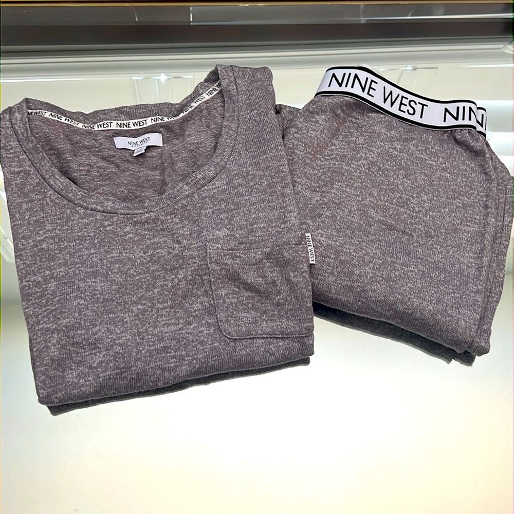 Nine West Sleepwear Set size: L
